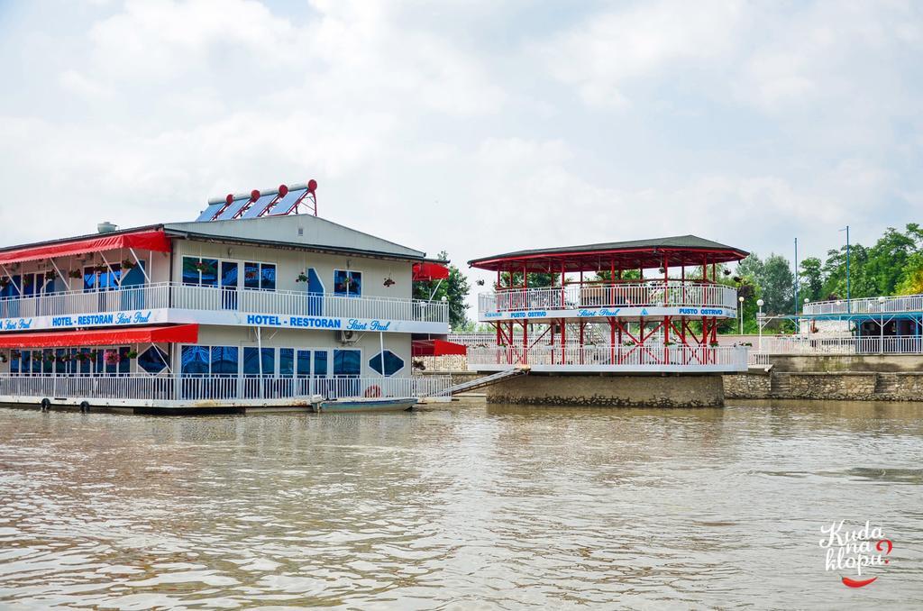 Saint Paul Accommodation Кралево Екстериор снимка