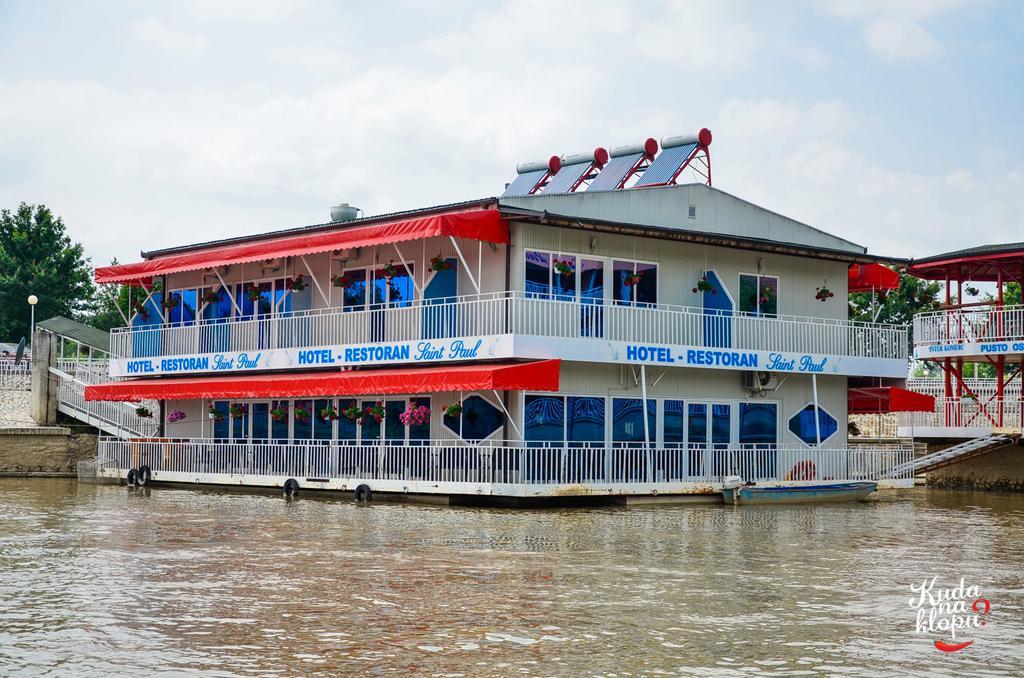 Saint Paul Accommodation Кралево Екстериор снимка
