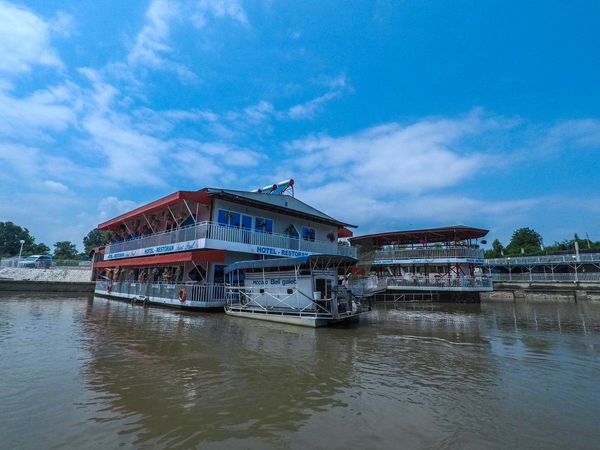 Saint Paul Accommodation Кралево Екстериор снимка